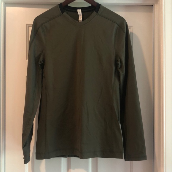 Lululemon long sleeve - Picture 2 of 4